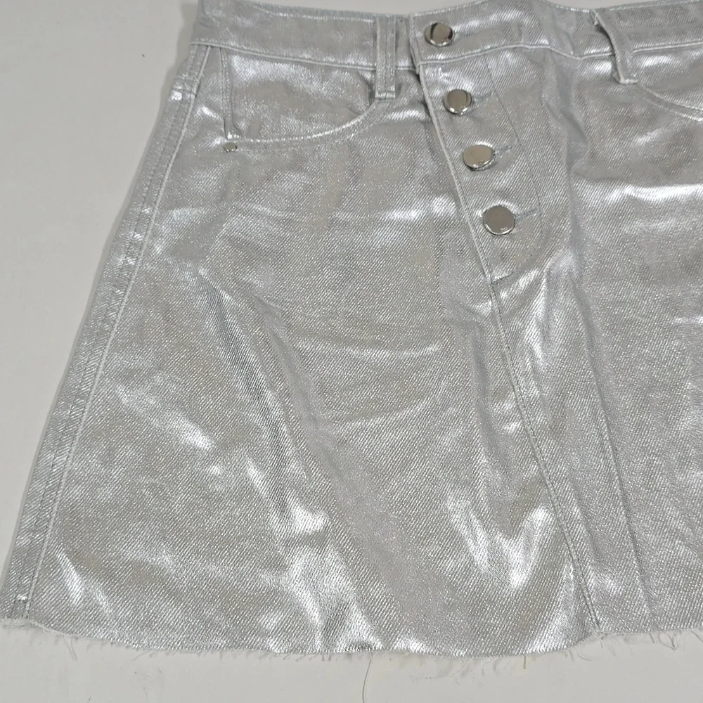 NEW WOMAN HIGH WAIST SILVER MINI SKIRT FRAYED HEM SILVER